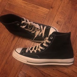 Converse Chuck Taylor Barney’s Nu buck leather